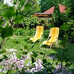 Luxury tent Bungalo Relax Terrace, Glamping Fahaz *