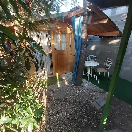 Luxusní stan Relax Bungalow Terrace, 2 Db Teraszos Fahaz